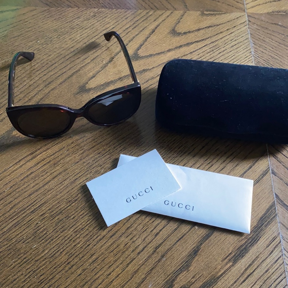 Gucci sunglasses